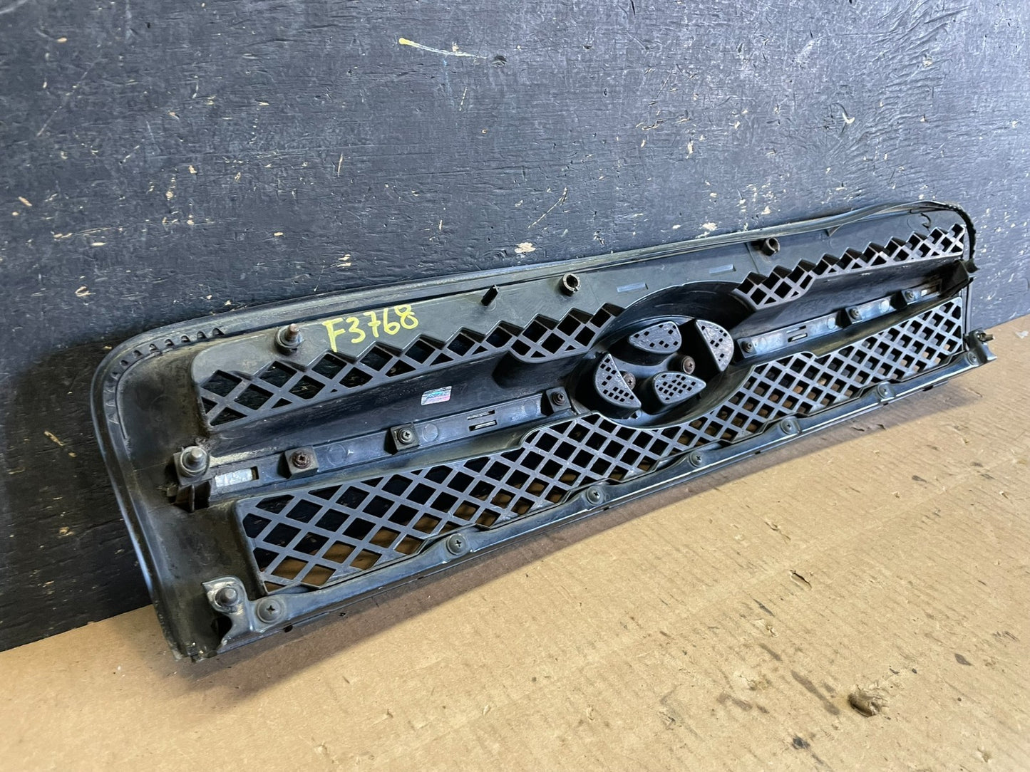 2005 to 2008 Hyundai Tucson Front Upper Grille Grill Oem AA5973 DG6