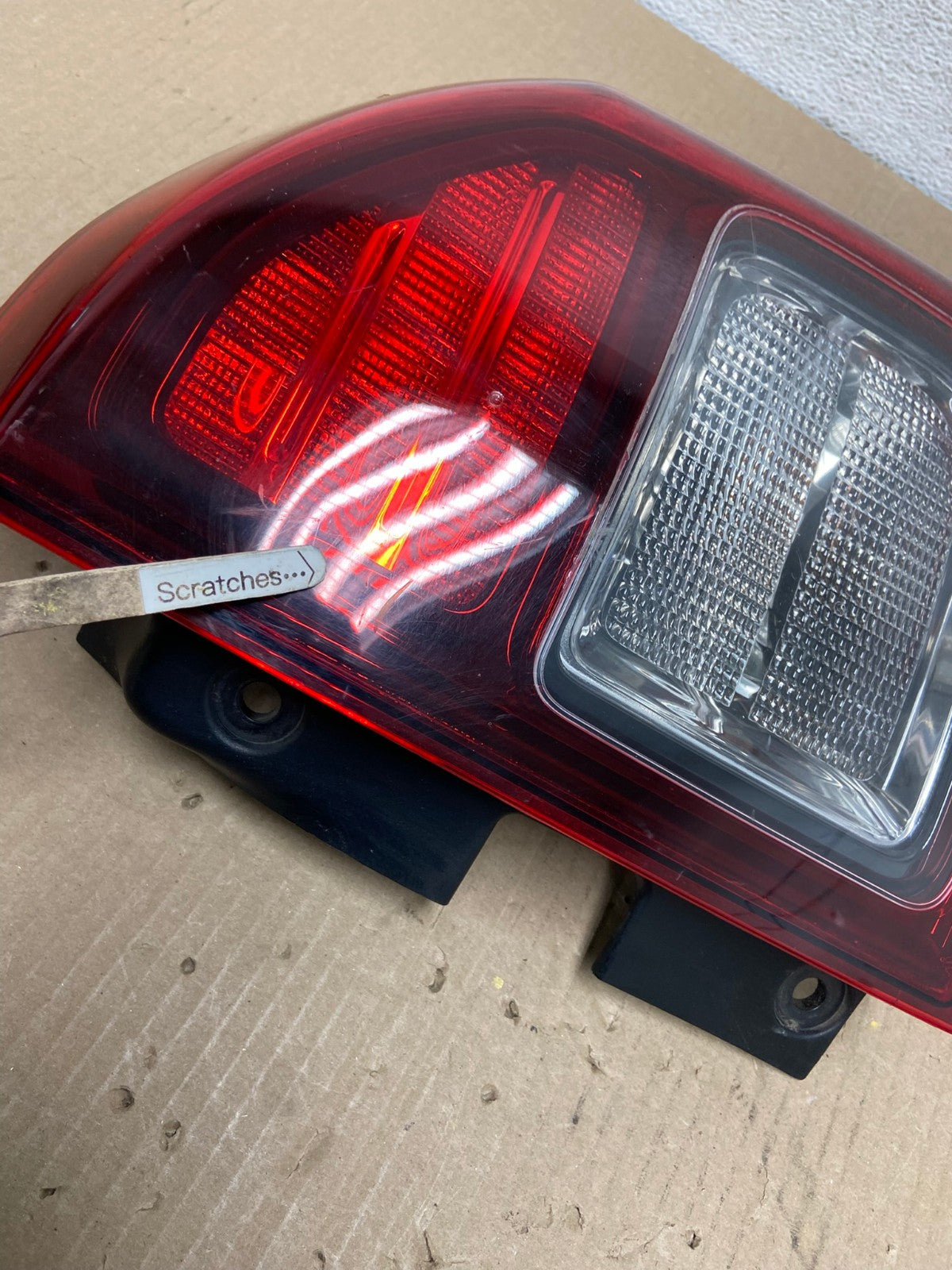 2014 - 2017 Jeep Compass Right Passenger Side Tail Light AE9565 LK3