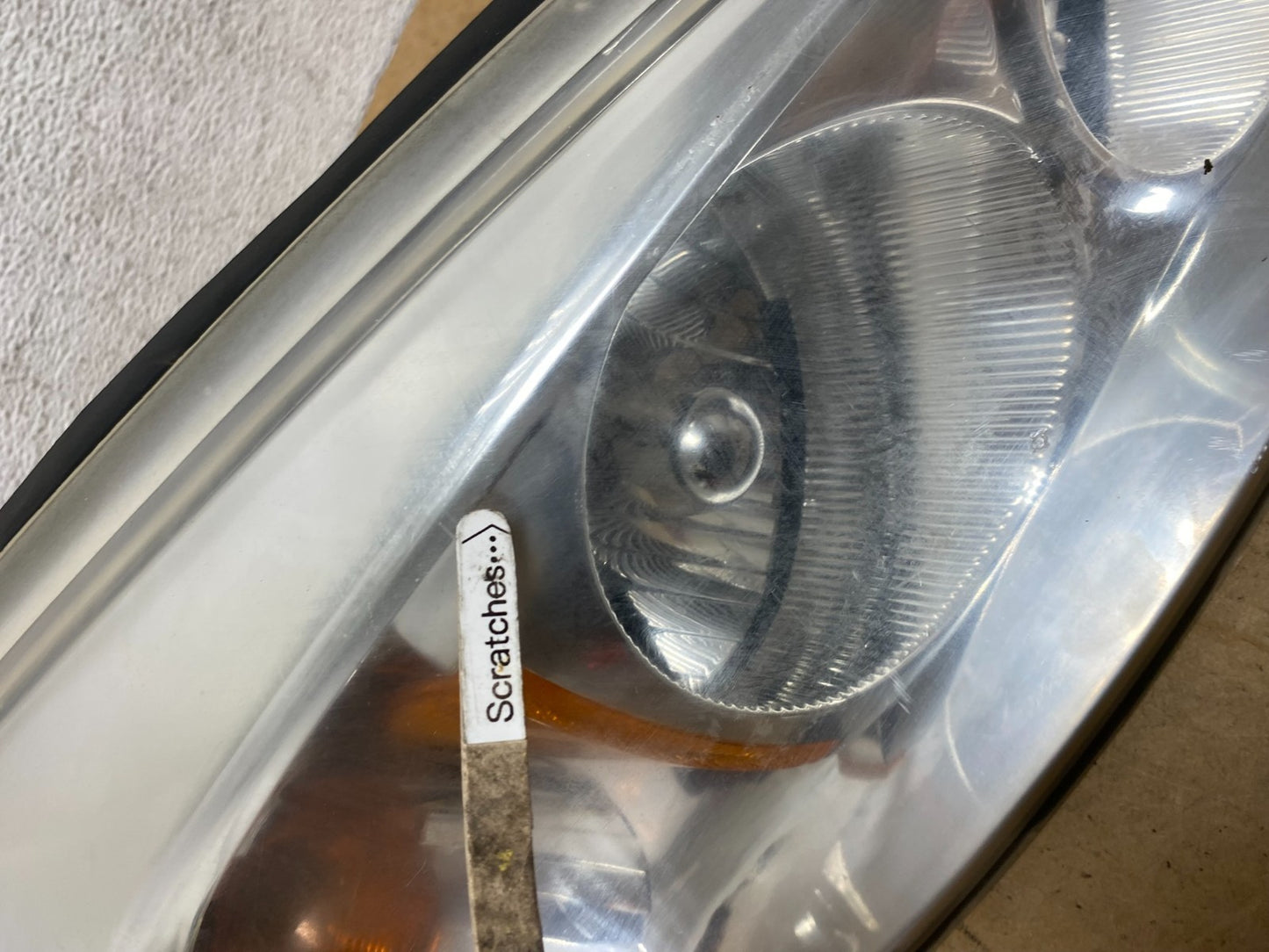 2004 to 2007 Chevrolet Malibu Right Passenger RH Headlight TYC AD4734 DW3