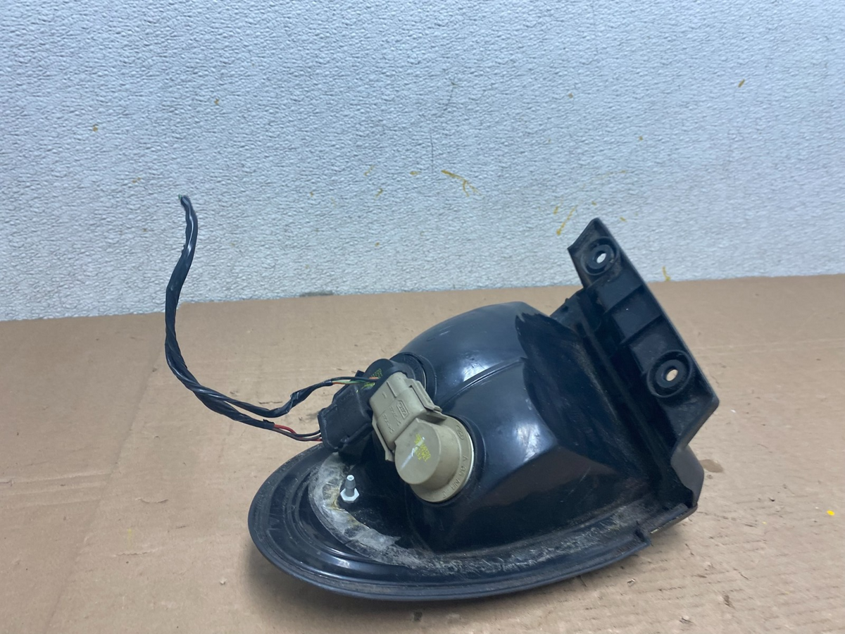1998 - 1999 Ford Taurus Wagon Sedan Left Driver Side Tail Light N7843 DW6