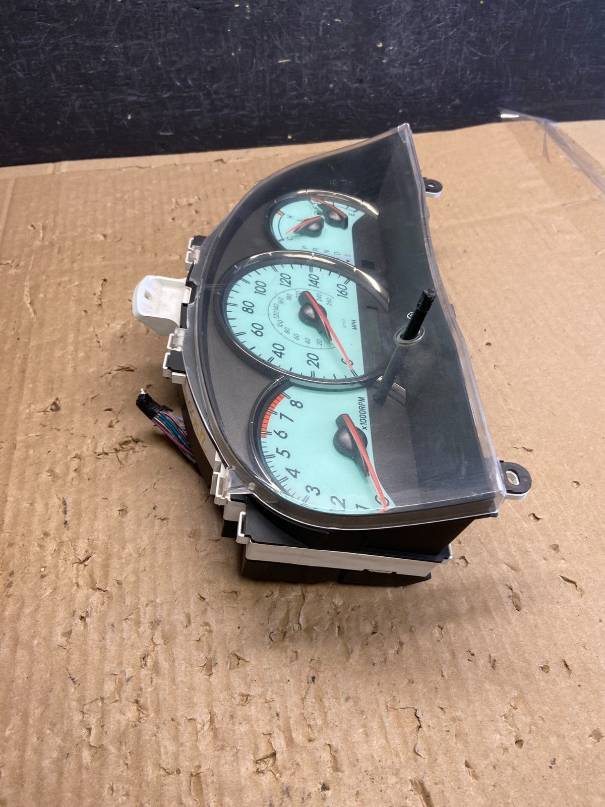 2004 2005 2006 Toyota Solara Speedometer Cluster Gauge AD6812 DG3