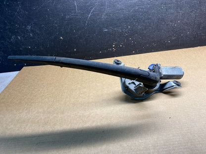 2011 - 2013 Kia Sorento Rear Glass Windshield Wiper Motor z9048 DG3