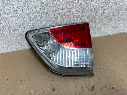 2013 to 2016 Nissan Pathfinder Right Passenger Inner Tail light AE9845 LK0