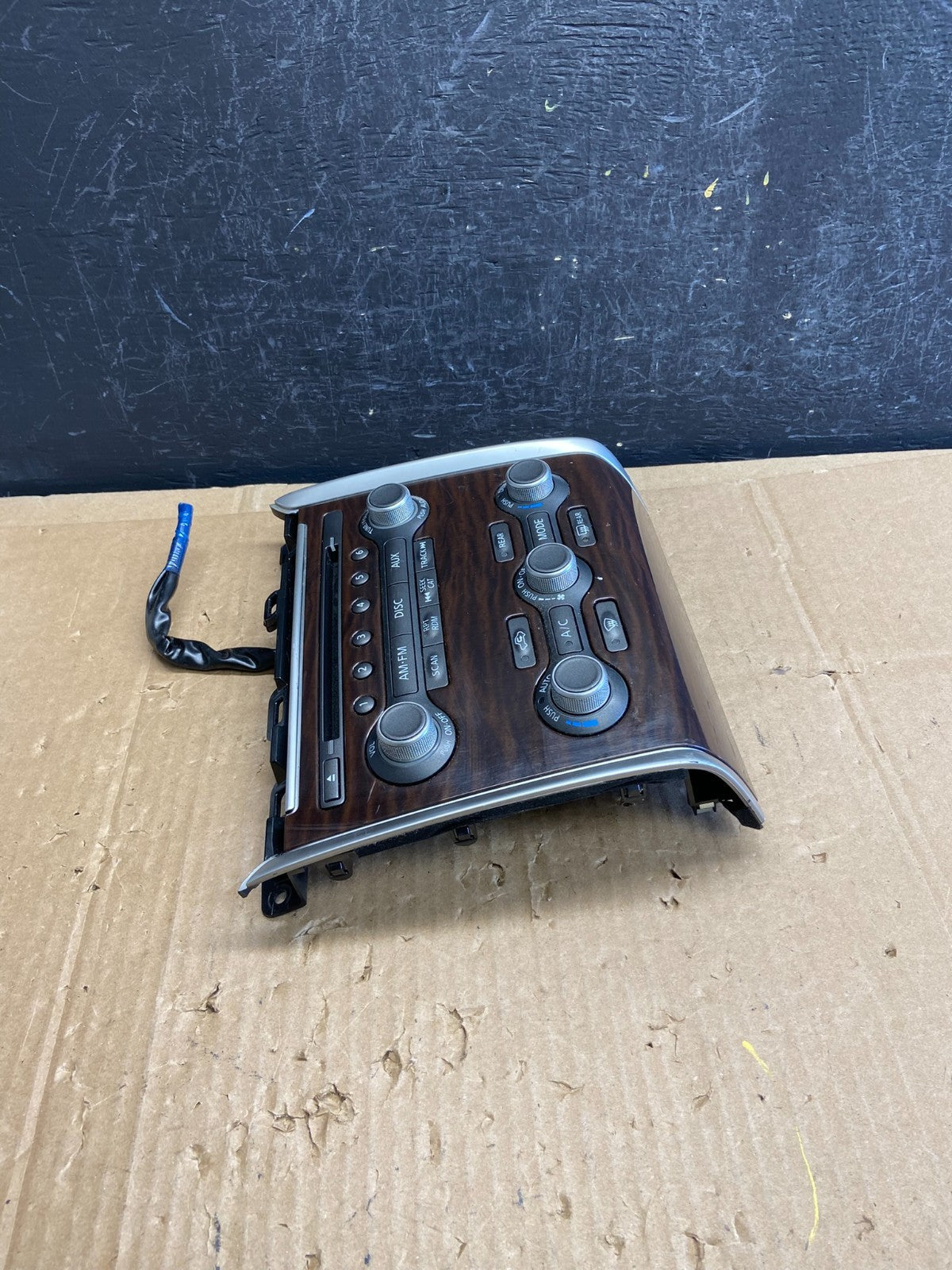 2013 to 2016 Nissan Pathfinder Radio Temperature Climate Control ad2314 DG1