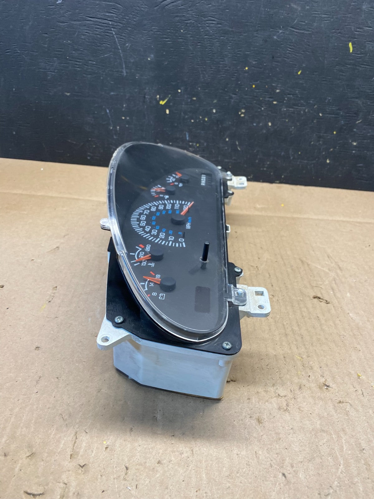2006 Dodge Van Speedometer Cluster Gauge P56021000AI R2815 DG1