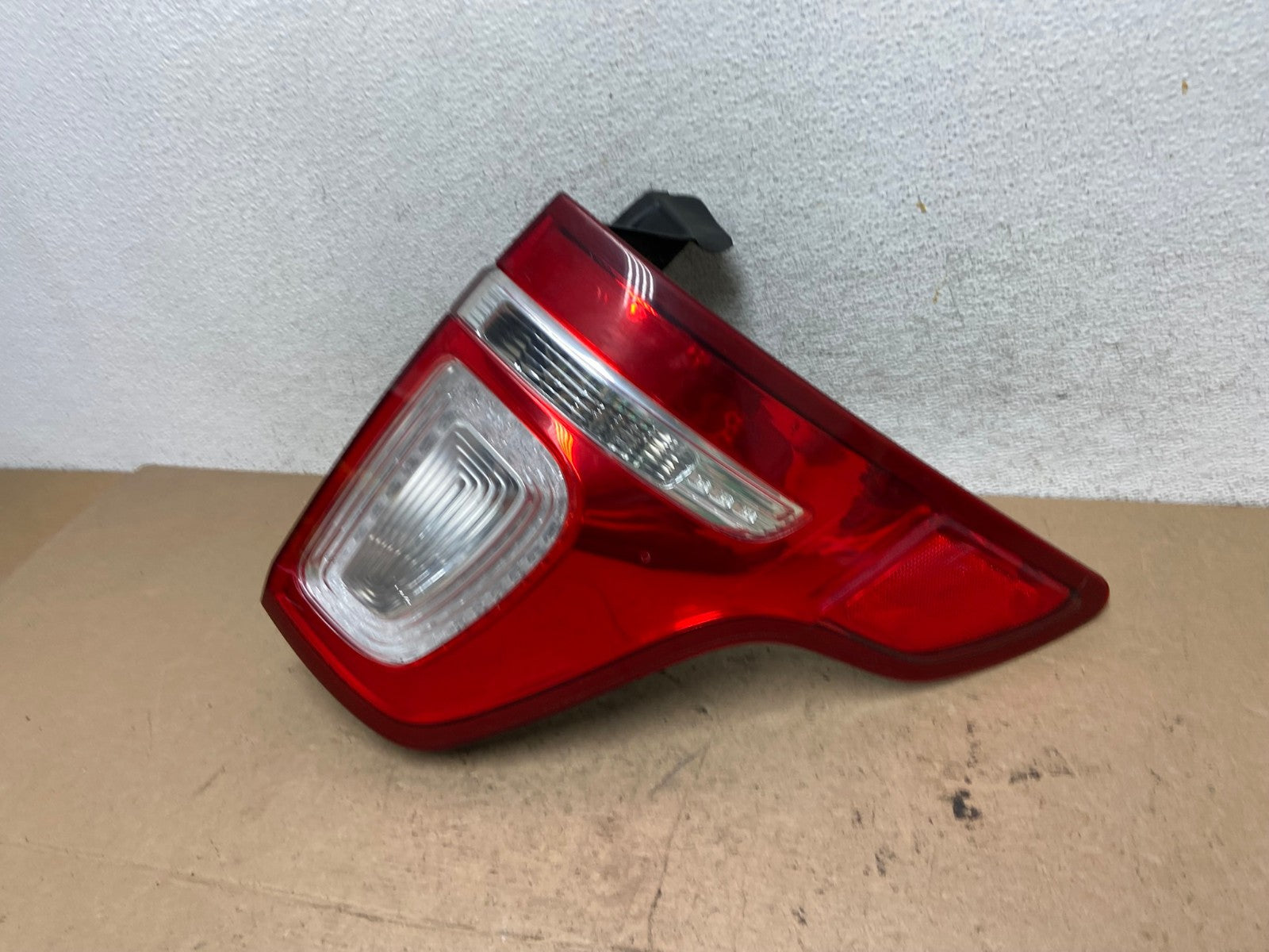 2011-2015 Ford Explorer Police Package Right Passenger Side Tail light AF5726 LK1