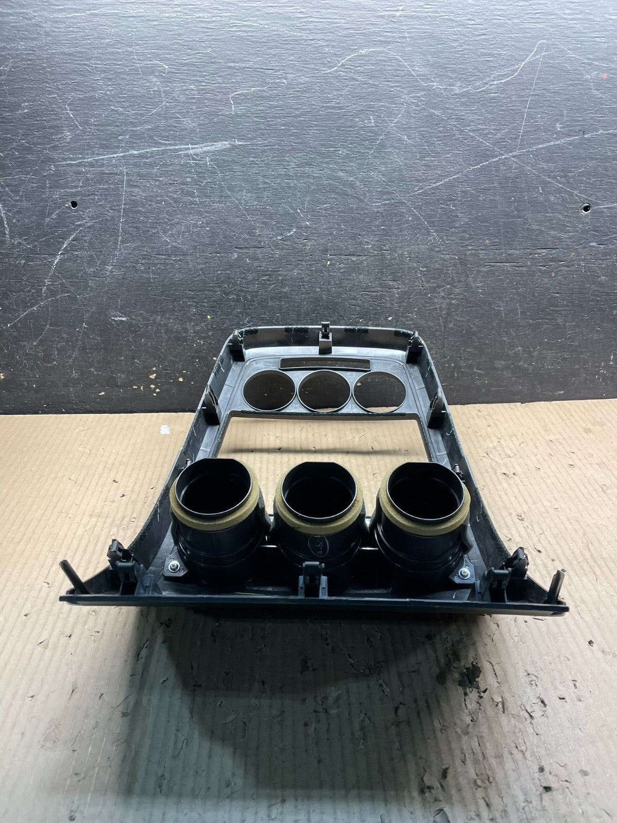 2007 - 2009 Mazda CX-7 Radio Dash TrimClimate Control  Bezel W/Vent  X0915 DG5