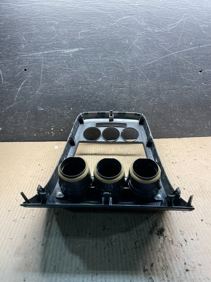 2007 - 2009 Mazda CX-7 Radio Dash TrimClimate Control  Bezel W/Vent  X0915 DG5