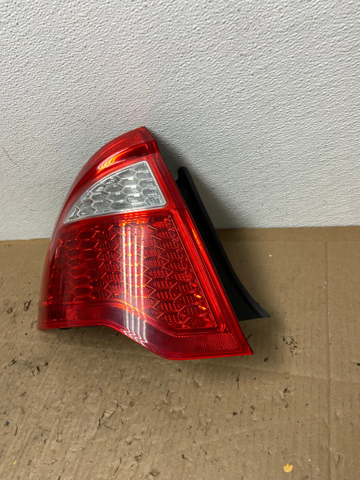 2010 2011 2012 Ford Fusion Left Driver LH Side Tail Light AC0222 LK1
