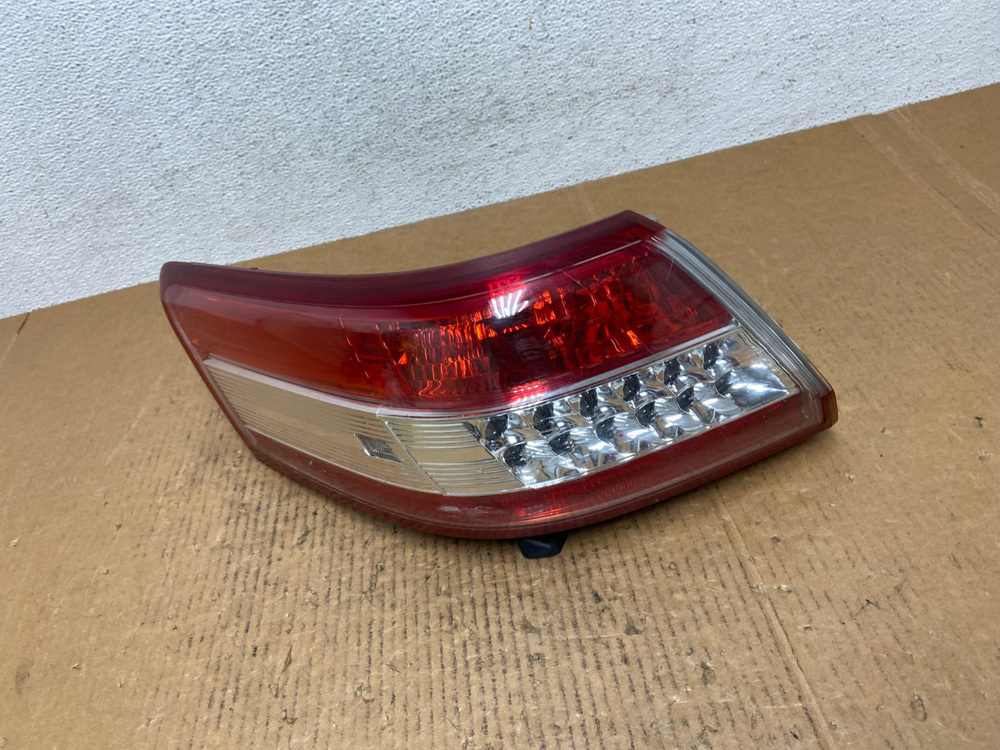 Led Trim 2010-2011 Toyota Camry Left Driver Lh Side Tail Light AE0271 LK0