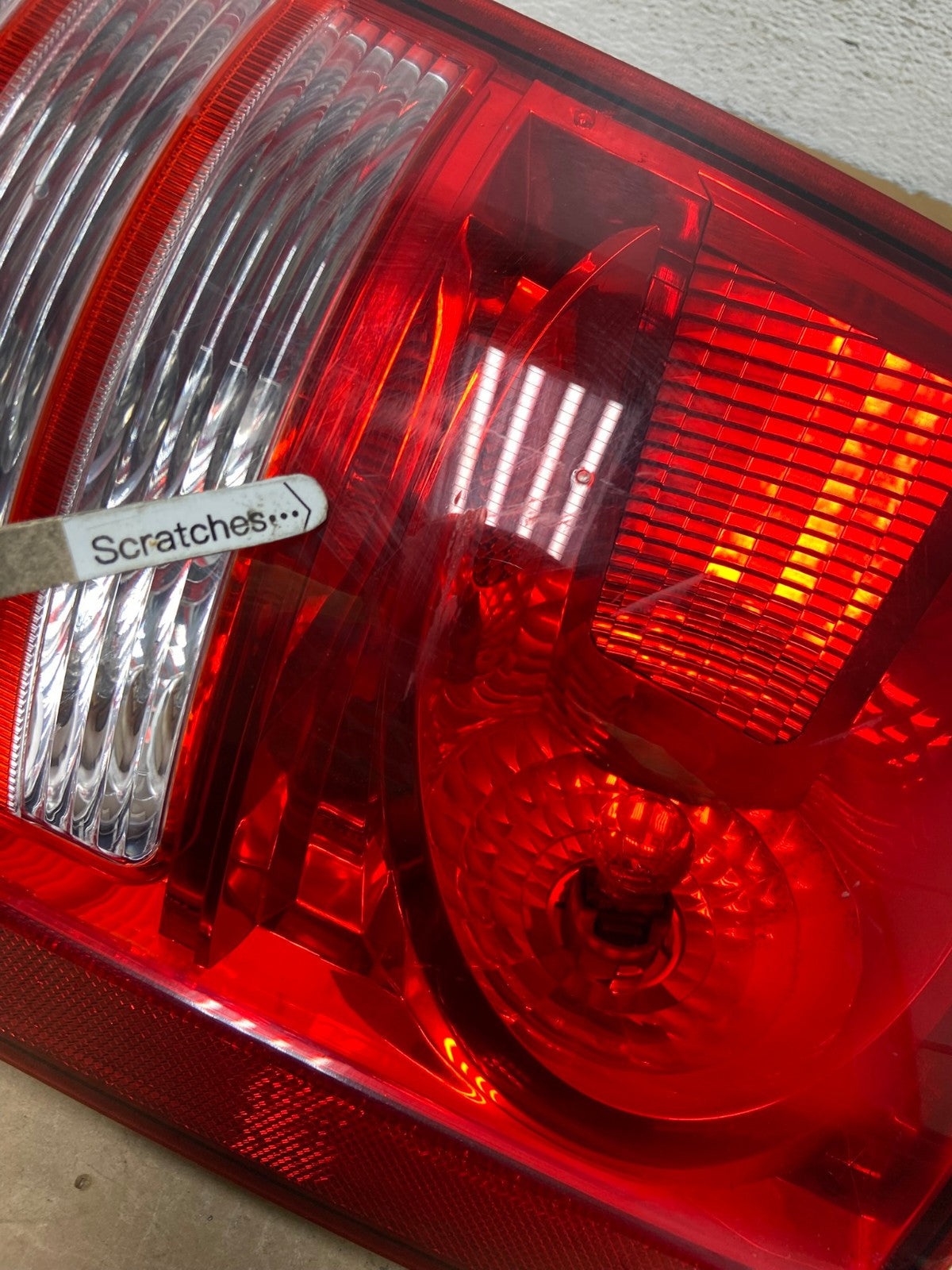 2008 - 2010 Chrysler Town And Country Right Passenger Tail Light AD3262 LK3