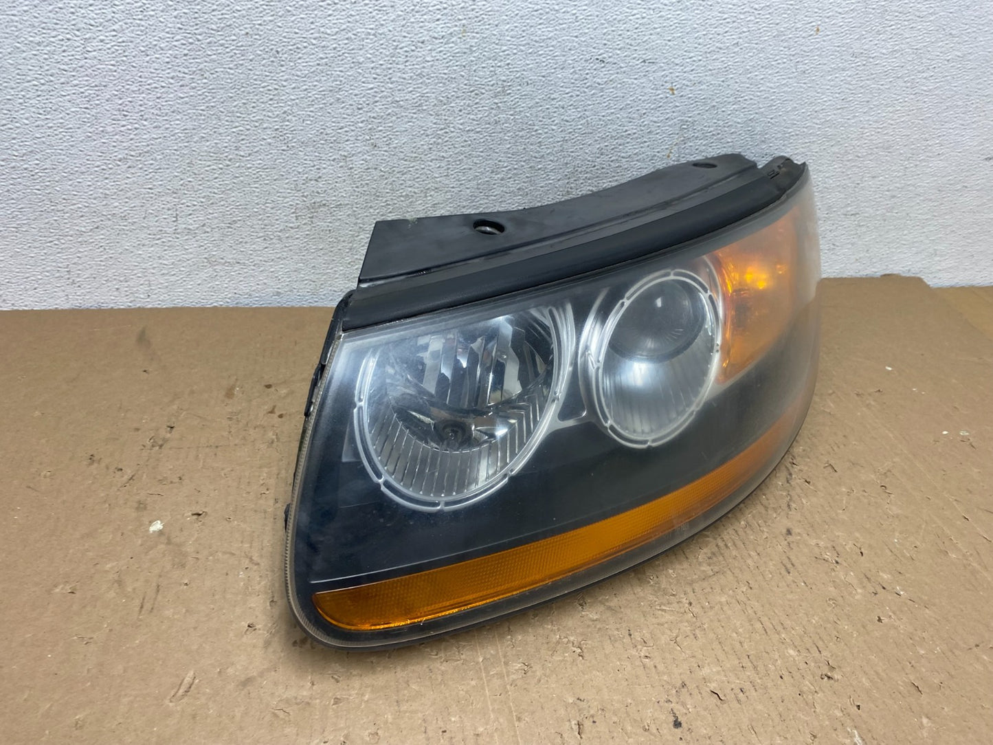 2007 2008 2009 Hyundai Santa Fe Left Driver LH Halogen Headlight AD8760 DW2