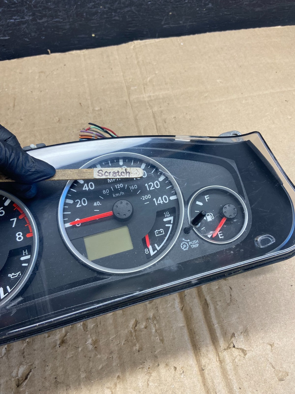 2006-2007 Nissan Pathfinder Xterra Cluster Speedometer Instrument AE2007 DG3