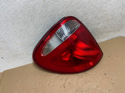 2004 to 2007 Dodge Grand Caravan Left Driver Lh Tail Light AI1253 LK2
