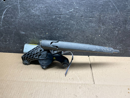 2011 to 2014 Ford Edge Licnoln MKX Rear Windshield Wiper Motor OEM v9063 DG0