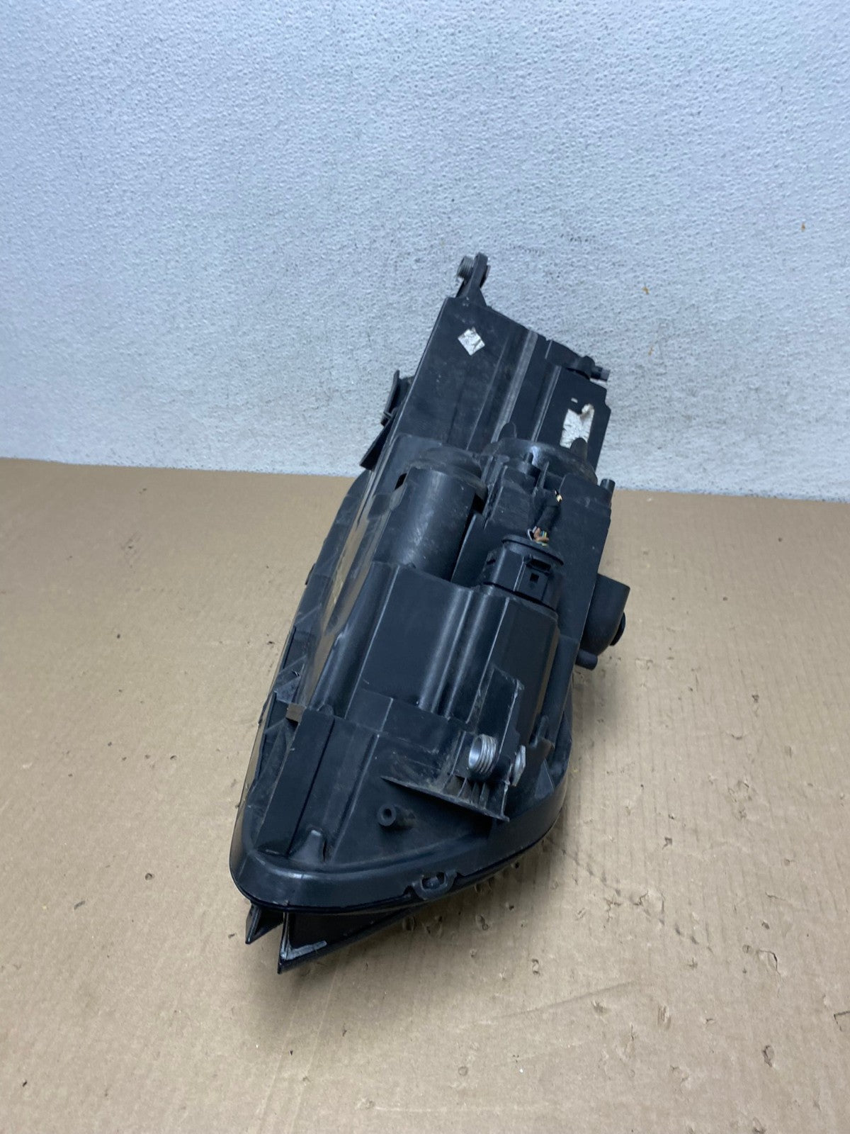 2012-2015 Volkswagen Passat Left Driver LH Side Halogen Headlight AE9617 LK6