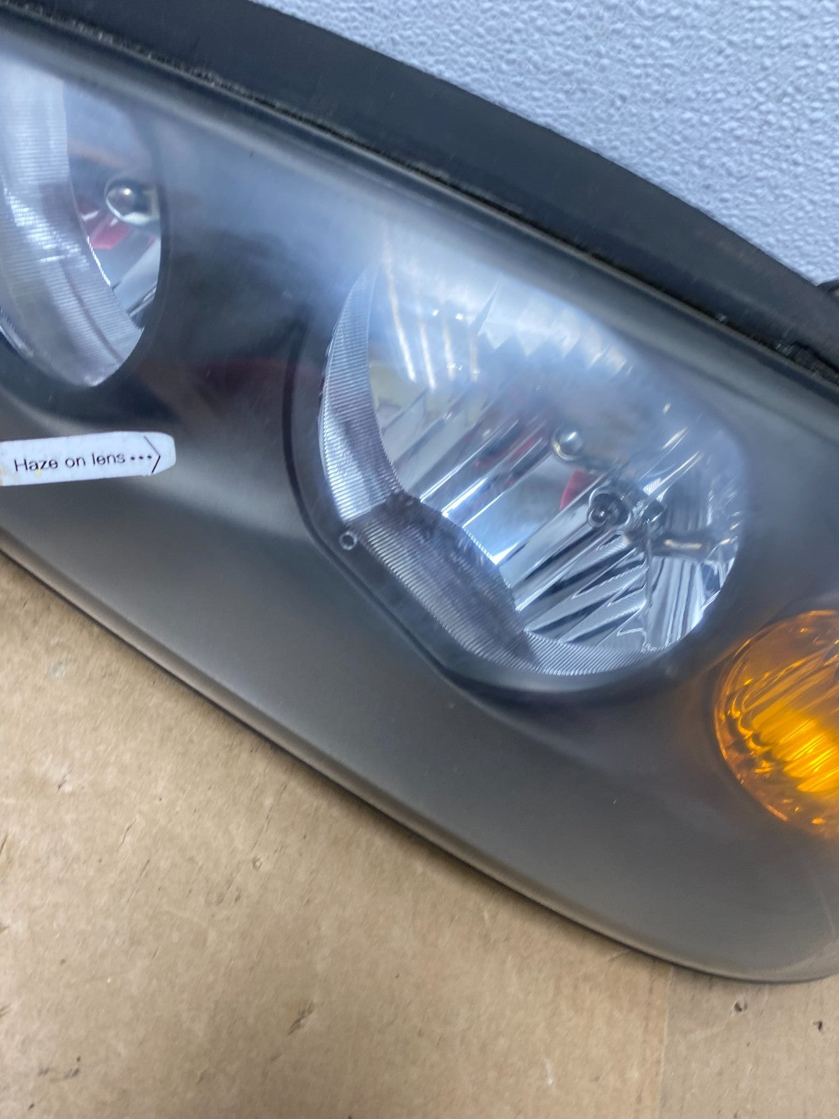 2004 to 2006 Hyundai Elantra Left+Right Set Halogen Headlights AC3577 DW6