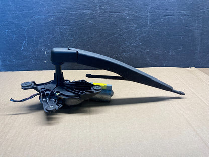 2011 to 2019 Ford Explorer Rear Windshield Wiper Motor AF9357 DG1