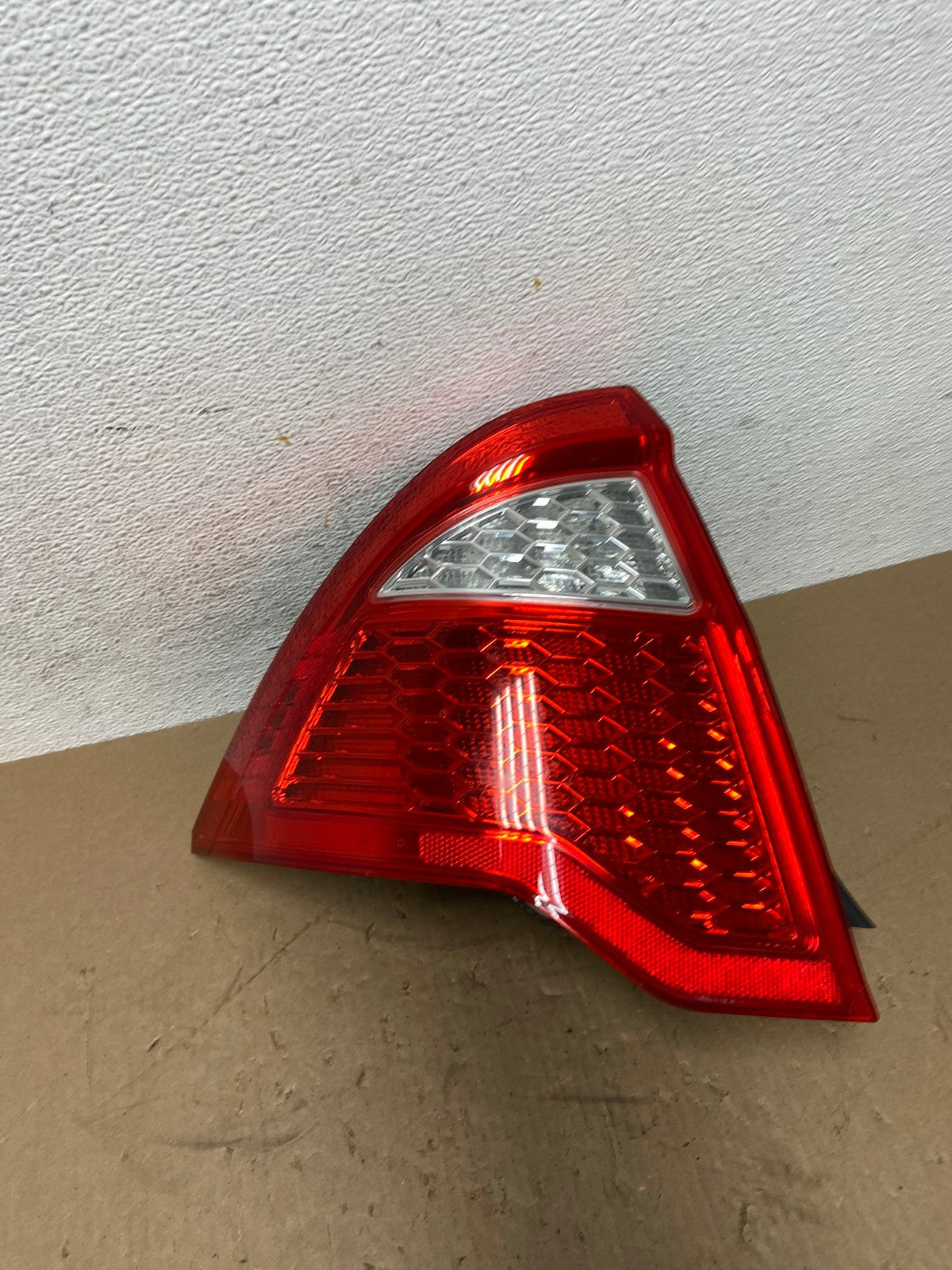 2010 2011 2012 Ford Fusion Left Driver LH Side Tail Light AD7738 LK0