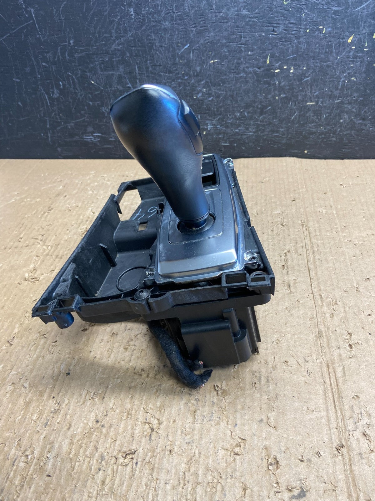 2007 to 2013 BMW X5 E70 Shift Shifter Selector Gear W/ Bezel AF1723 DG4
