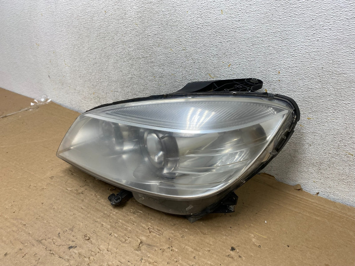 2008-2011 Mercedes C-Class C350 C300 Left Driver Xenon Headlight AH9052 DW2