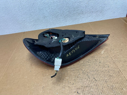 2002 2003 2004 Toyota Camry Tail Light Right Passenger Rh Side AE1546 LK4