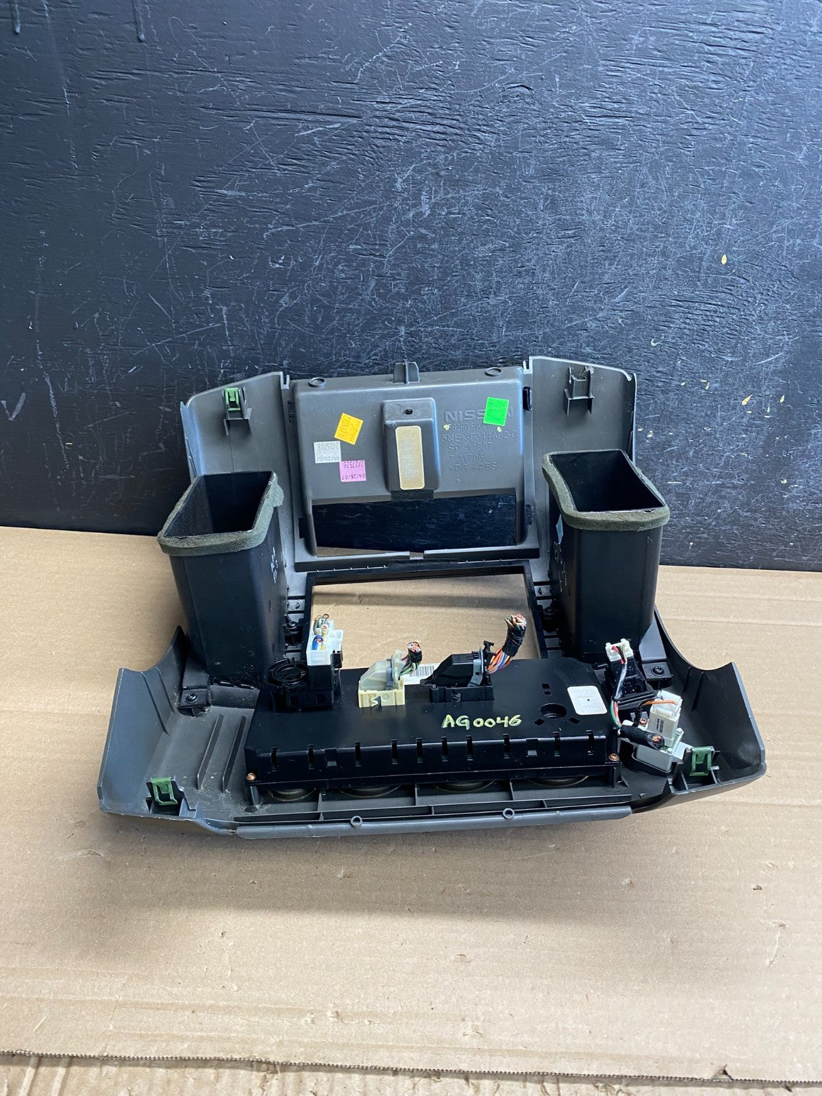 2005-2008 Nissan Pathfinder Radio A/C Heat Temperature Climate Control AG0046 DG4