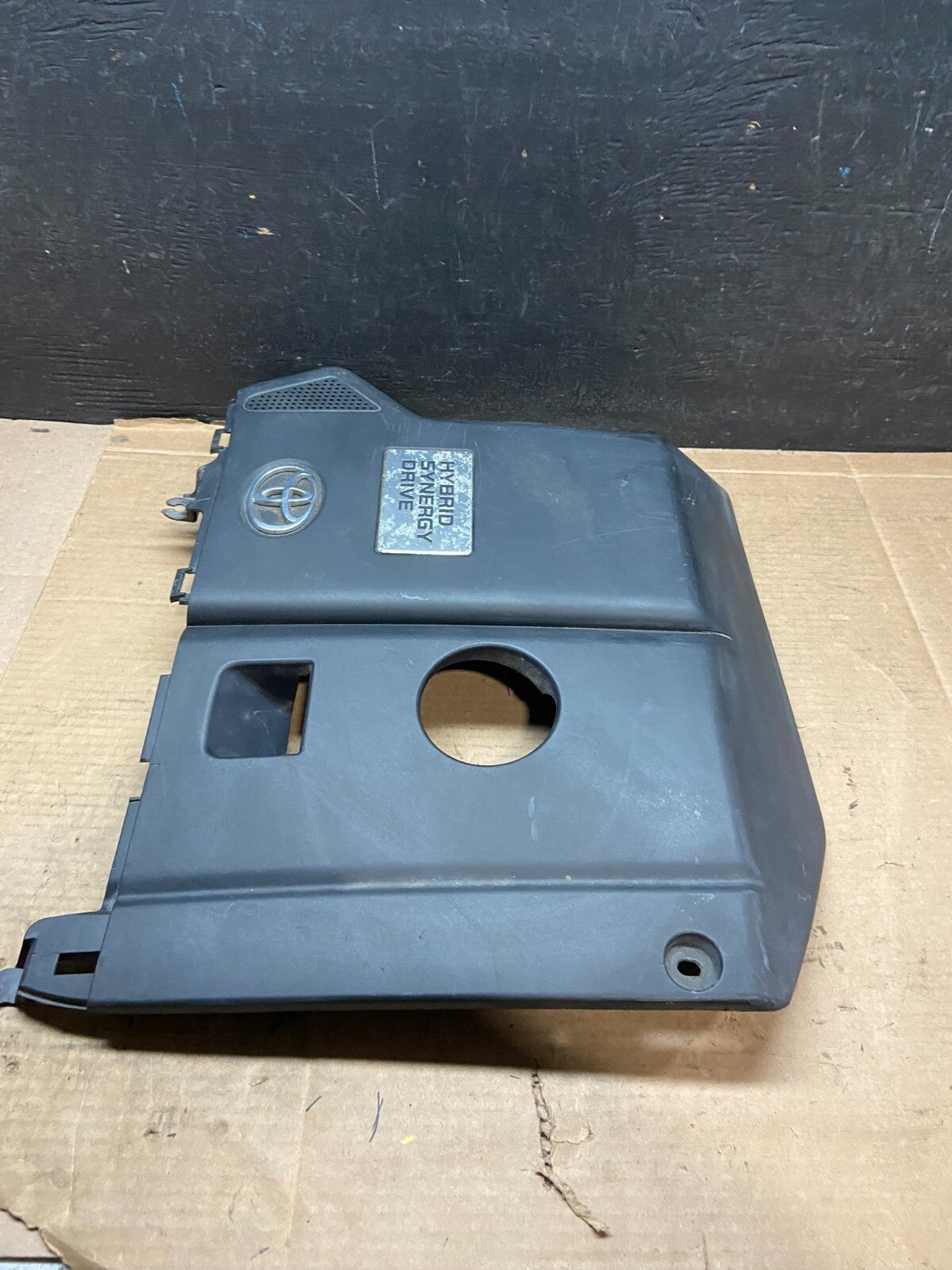 2006 to 2007 Toyota Highlander Hybrid Engine Motor Top Front Cover i3182 DG12