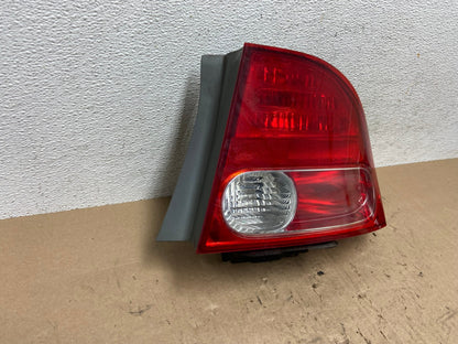 2006 2007 2008 Honda Civic Right Passenger Rh Side Tail Light AE6563 LK2
