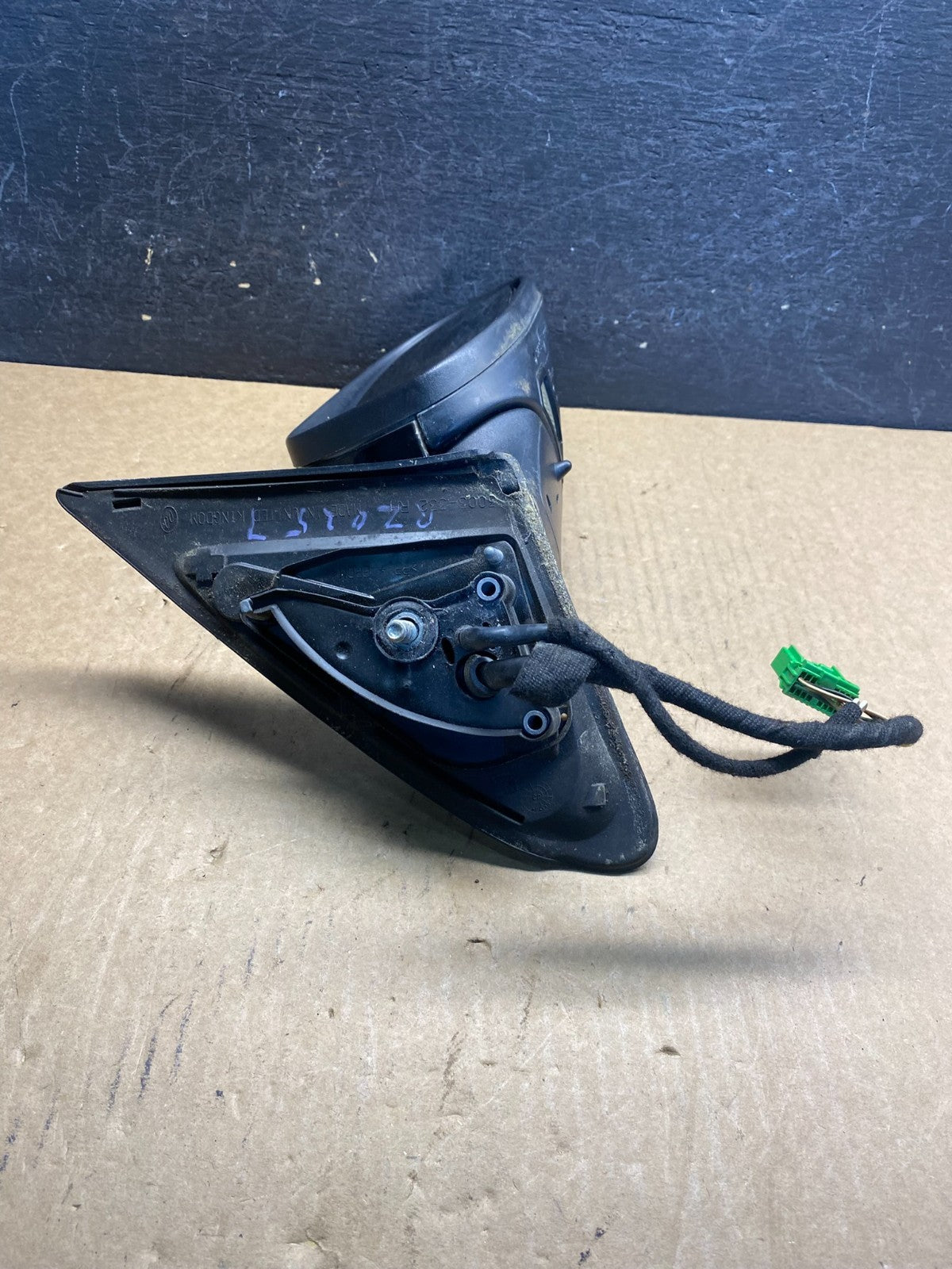 2004 - 2006 Volvo S60 Right Passenger RH Front Door View Mirror AG6074 DG4