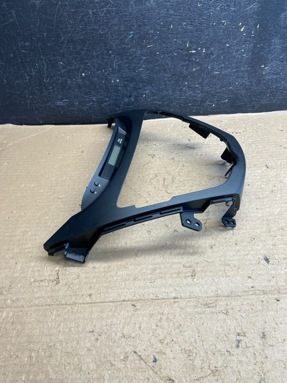 2011-2013 Hyundai Elantra Dash Radio Bezel Clock Display Trim AH5152 DG1