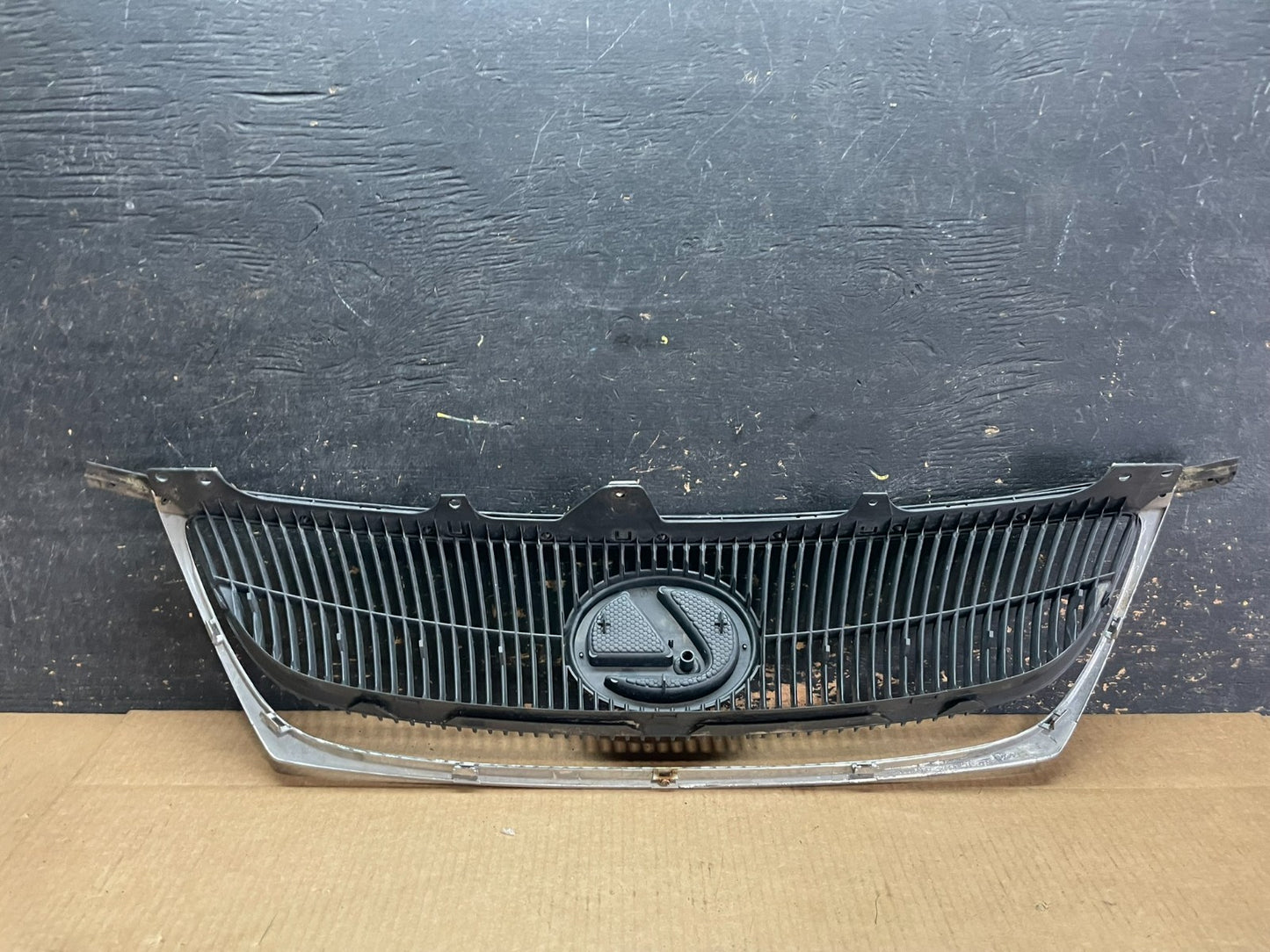 2006 - 2008 Lexus GS300 GS350 GS450 Front Upper Chrome Grill Grille OE AA9138 DG4