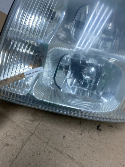 2002 to 2006 Cadillac Escalade Left Driver Lh Xenon HID Headlight AF5014 DW4