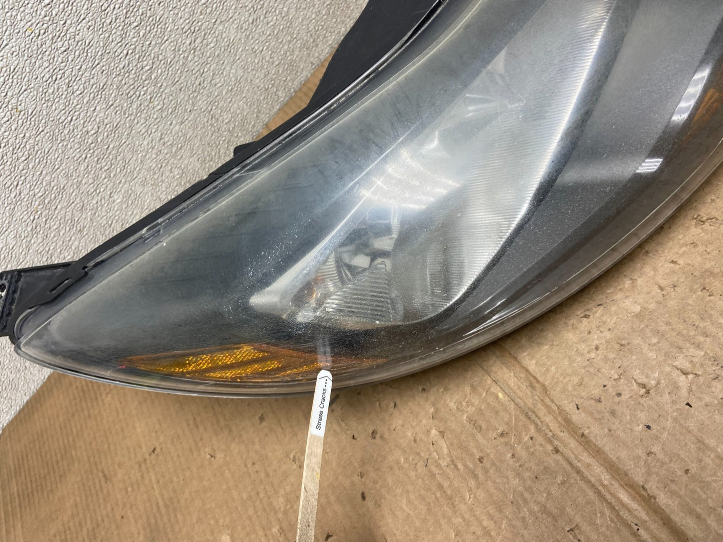 2012 2013 2014 Ford Focus Right Passenger Rh Side Headlight AA6707 DW4