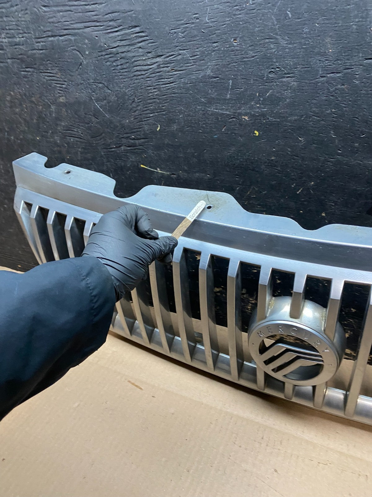 2002 to 2005 Mercury Mountaineer Front Upper Grill Grille Oem W5680 DG4