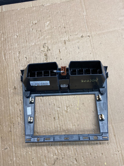 2007-2009 Suzuki XL7 XL-7 Center Radio Dash Trim Air Vent Bezel ad6798 DG3