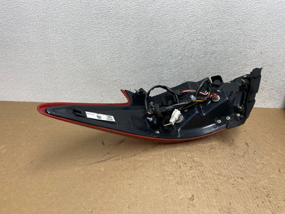 2016 2017 2018 Nissan Altima Left Driver LH Side Tail Light AG1072 LK5