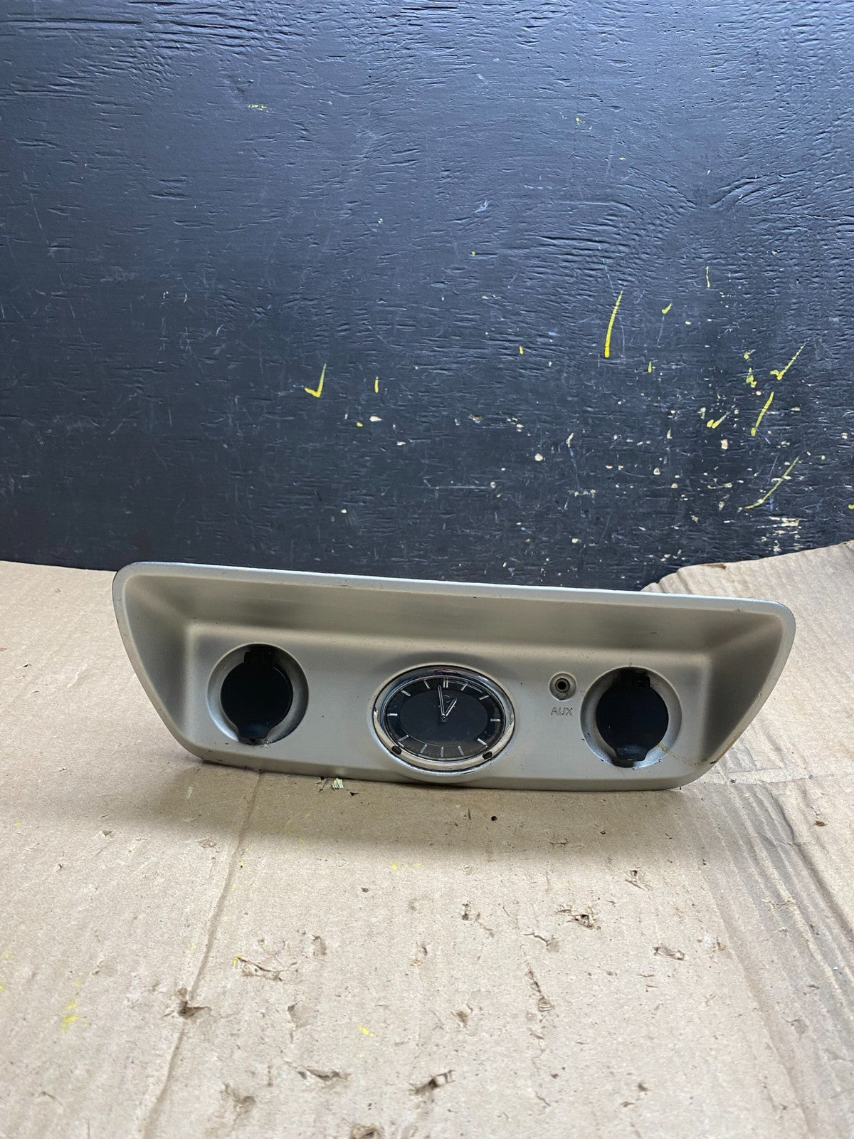 2008-2010 Infiniti QX56 Dashboard Center Lower Bezel Trim Cover Clock x1842 DG0