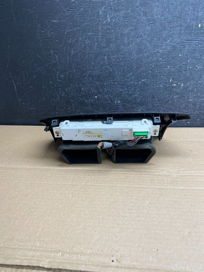 2004 to 2008 Acura TL Front Dash Dashboard AC Center Clock Air Vent AG0021 DG3