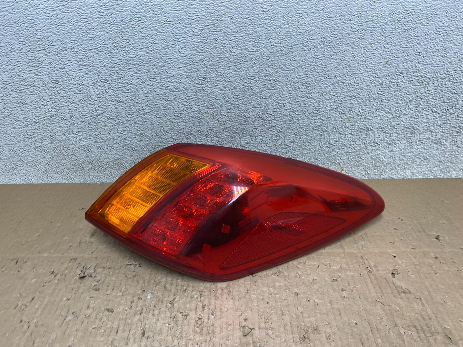 2009 2010 Nissan Murano Right Passenger Rh Side Tail Light Oem T7891 DW0