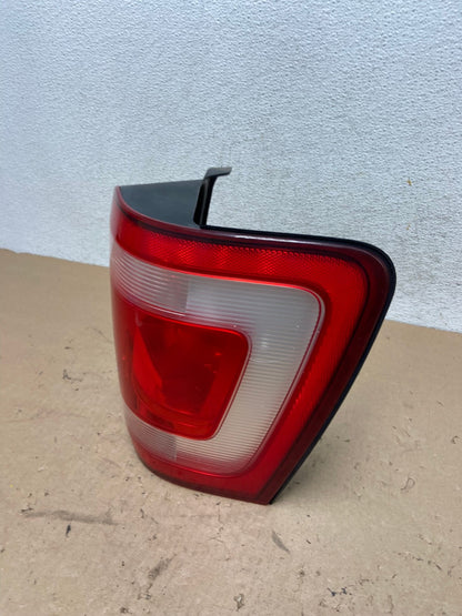 2008 to 2012 Ford Escape Right Passenger RH Side Tail Light AG4272 LK1