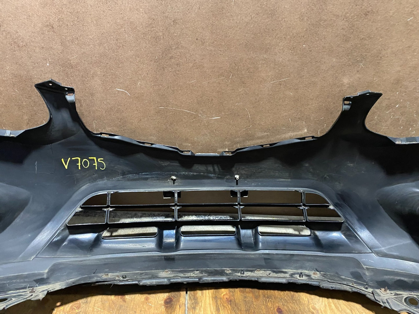 2011 to 2013 Nissan Rogue Front Bumper Cover V7075 PS14