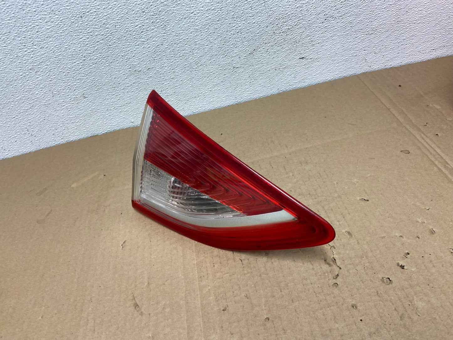 2013 to 2016 Ford Escape Left Driver LH Side Inner Tail Light OEM AC3789 LK1