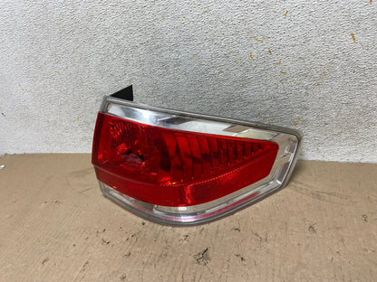 2008 2009 2010 2011 Ford Focus Sedan Right Passenger Tail Light AH7685 LK2