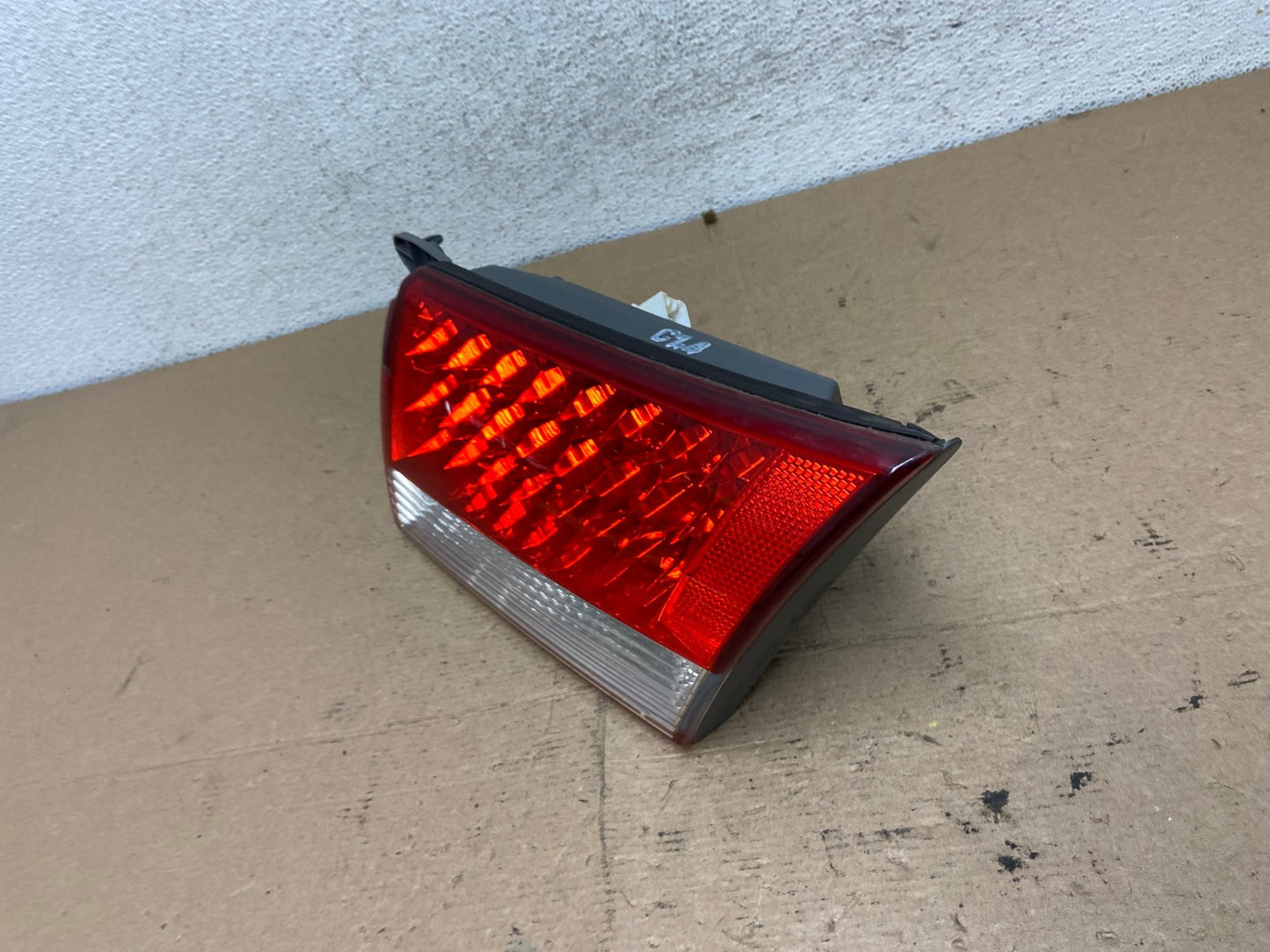 2006 to 2009 Hyundai Azera Right Passenger Inner Tail Light AF4868 LK1