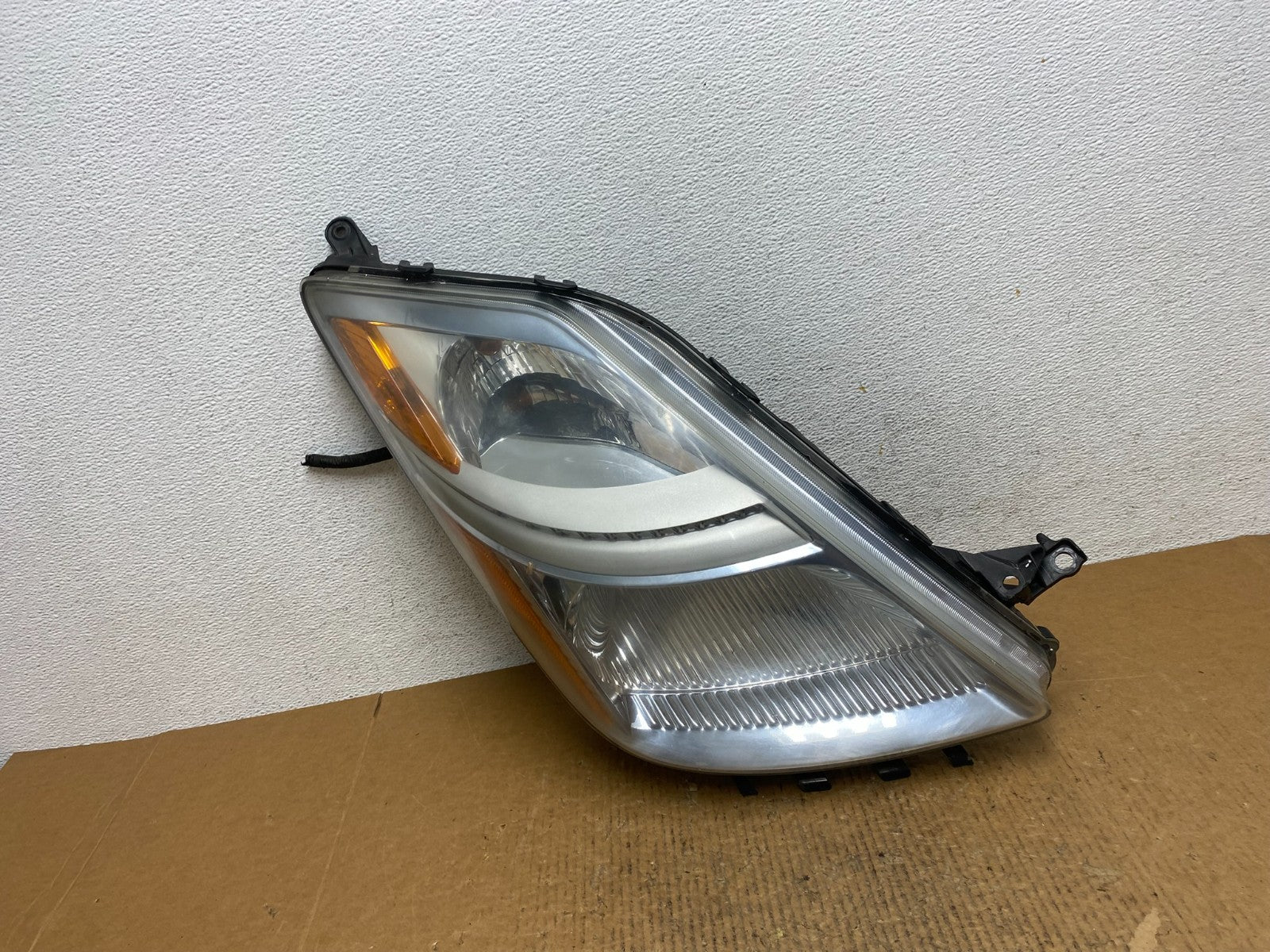 2006 - 2009 Toyota Prius Right Passenger Rh Side Headlight Halogen AE1424 DW0