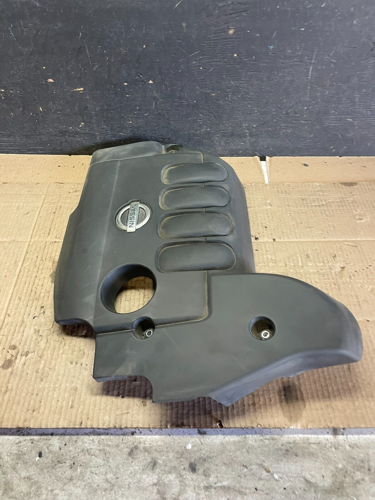 2007 to 2013 Nissan Altima 2.5 L Engine Cover M2732 DG3