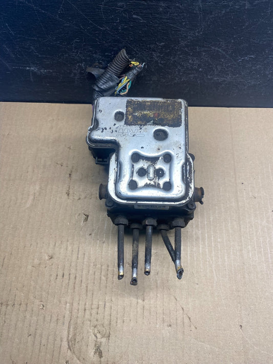 2003 - 2005 Chevrolet Silverado GMC Sierra ABS Anti-Lock Brake Module ac8997 DG0