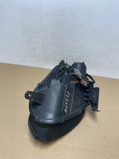 2006 - 2007 Subaru Tribeca B9 Right Passenger RH Halogen Headlight AG5832 DW9