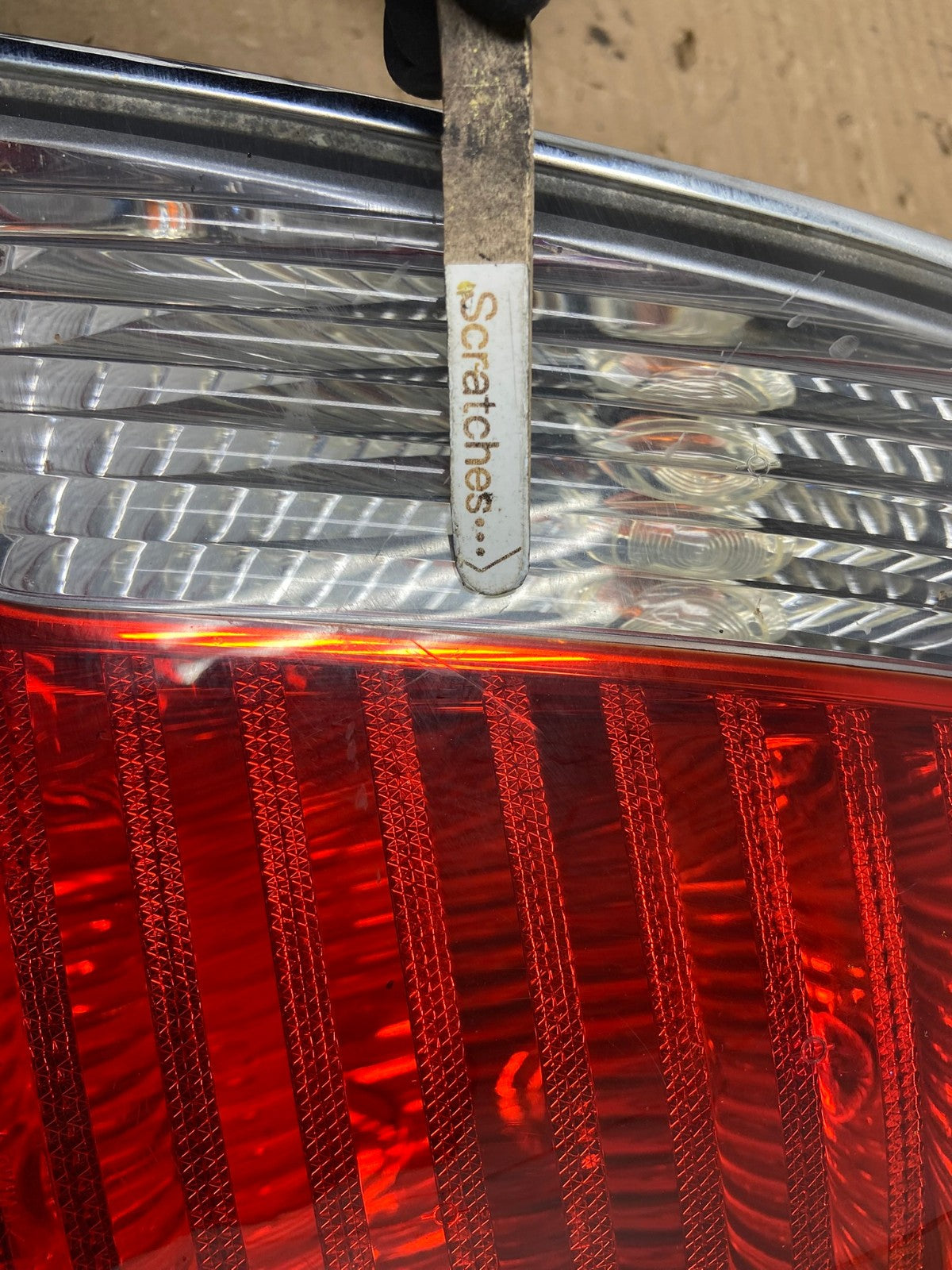 2004 2005 Hyundai XG350 XG Left+Right Tail Lights AH8960 LK4